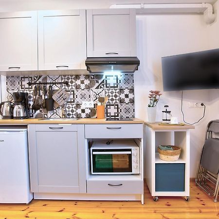 Artiesta - 5 Apartments 소피아 외부 사진