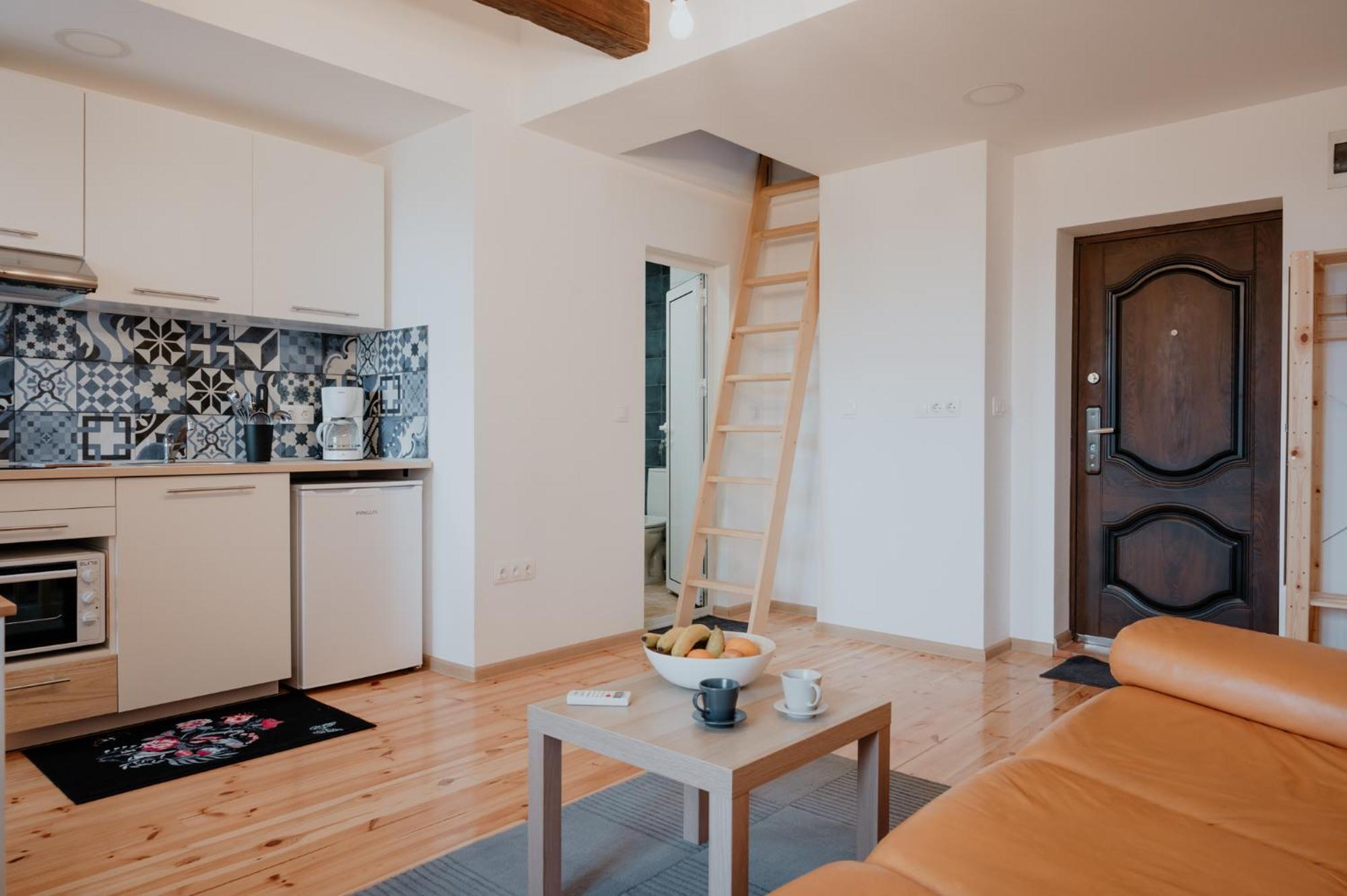 Artiesta - 5 Apartments 소피아 외부 사진
