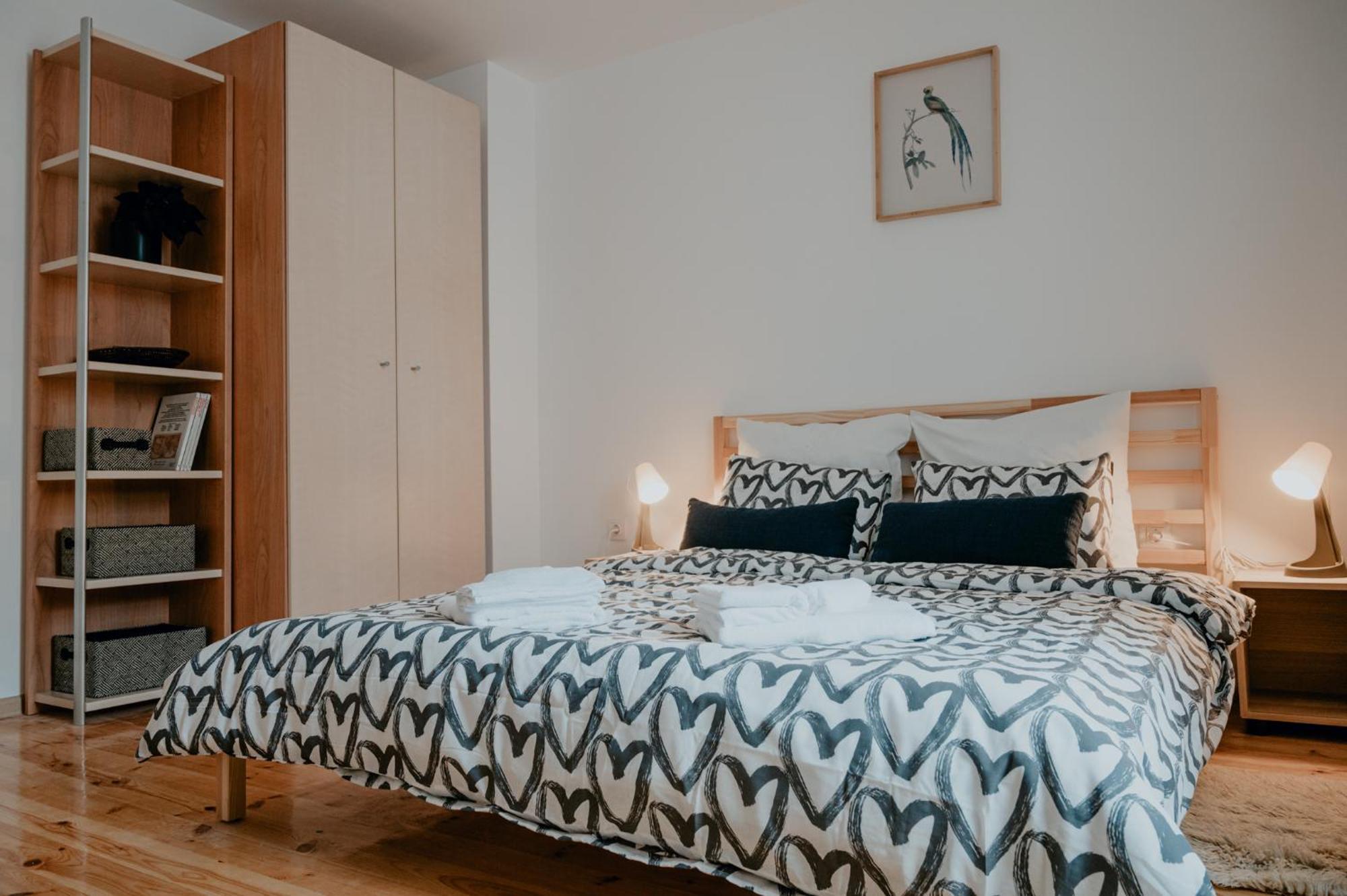 Artiesta - 5 Apartments 소피아 외부 사진