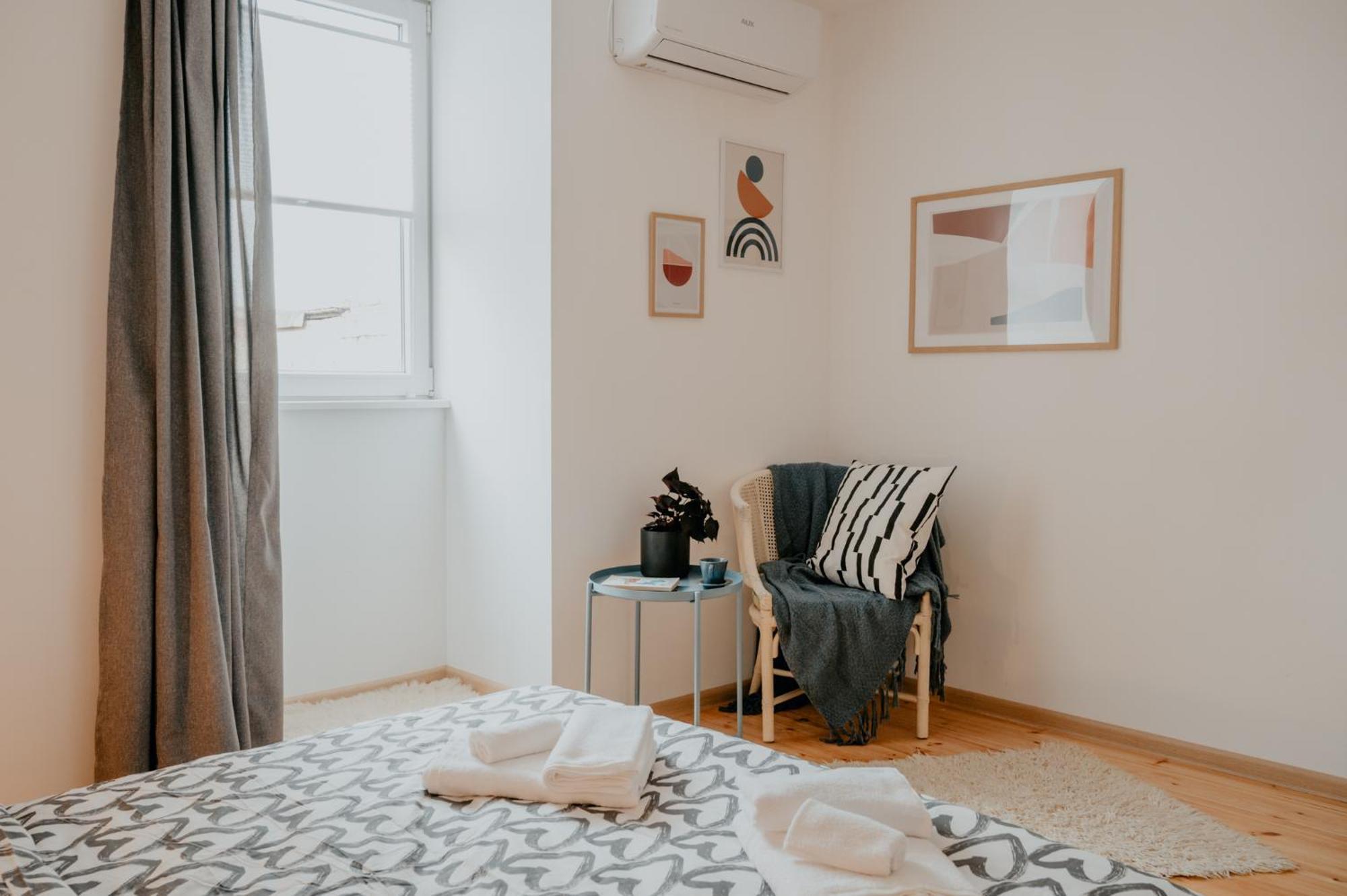 Artiesta - 5 Apartments 소피아 외부 사진