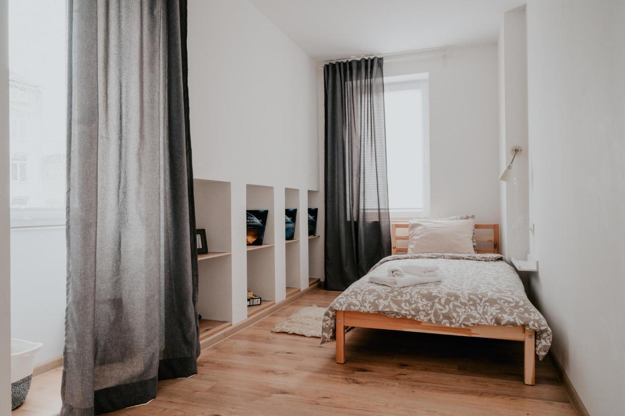 Artiesta - 5 Apartments 소피아 외부 사진
